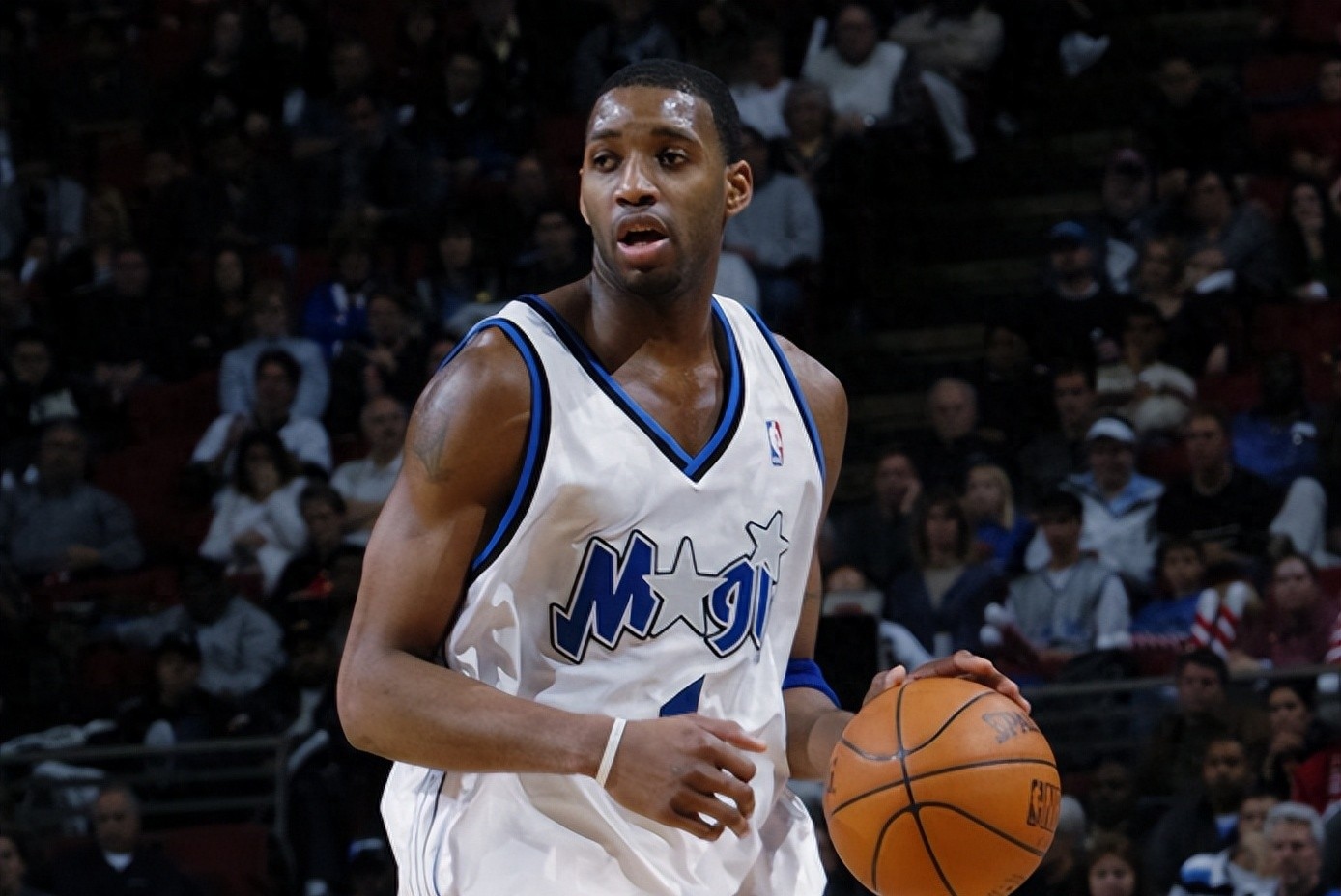NBA：詹姆斯伤情更新引关注
